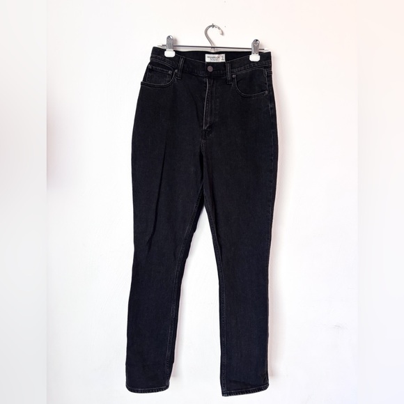 Abercrombie & Fitch Denim - Abercrombie & Fitch Jeans Slim Straight Super High Rise Black Size 4